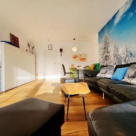 Terrassenpark-schonach, 1000m Height, Indoor-pool, Sauna, Ski, Tennis Court, Forest, Wood-floor, Leather Sofa, White Modern Beds * Schonach im Schwarzwald
